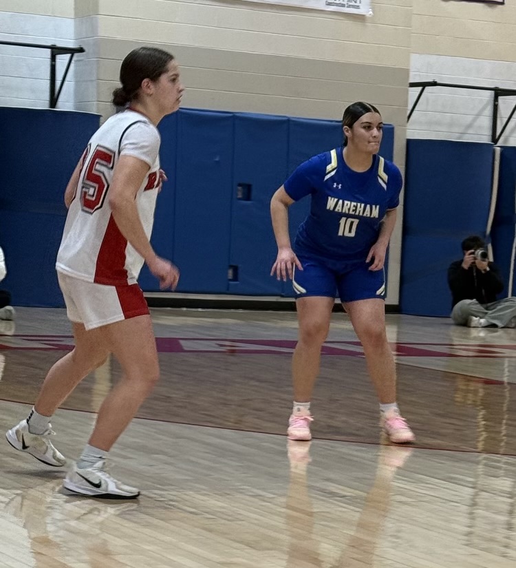 Masaydes Perry takes to the court. Photos source: Mike Fortune
